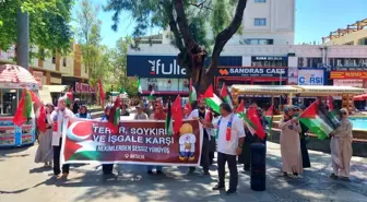 Antalya'da Sağlık Çalışanları İsrail'in Gazze Saldırılarına Tepki Gösterdi