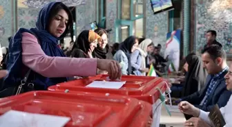 İran'da seçim sandıklarını taşıyan araca saldırı: 2 ölü, 5 yaralı