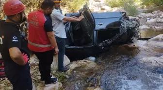 Siirt'te Otomobil Dereye Devrildi: Sürücü Hayatını Kaybetti