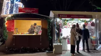 Kanberra'daki Temmuz Noel'i Pazarından Görüntüler