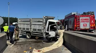 Kuzey Marmara Otoyolu'nda Kamyonet Kazası: 3 Yaralı