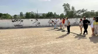 Ula'da Çocuklar Bocce Sporuyla Tanışıyor