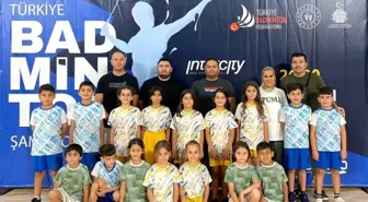 Çorum'da düzenlenen Badminton Türkiye Şampiyonası'nda Mersinli sporcular Milli Takıma katılmaya hak kazandı