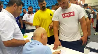 663. Tarihi Kırkpınar Yağlı Güreşleri'ne 832 pehlivan kayıt yaptı