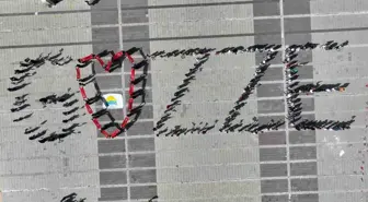 Van YYÜ'de Filistin'e Destek İçin 'Gazze' Koreografisi Oluşturuldu