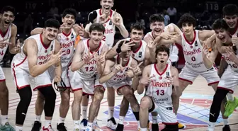 17 Yaş Altı Erkek Basketbol Milli Takımı FIBA U17 Basketbol Dünya Kupası'nda üçüncü oldu