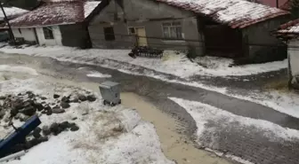 Amasya'da Yağmur ve Dolu Ev ve Mahsullere Zarar Verdi