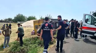 Diyarbakır'ın Ergani ilçesinde traktör devrildi, sürücü ağır yaralandı