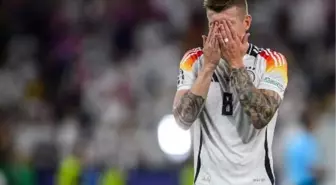 Toni Kroos futbolu bıraktı mı?