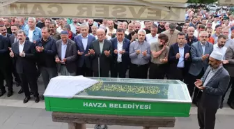 Havza Belediye Başkanı Murat İkiz'in annesi Emine İkiz toprağa verildi