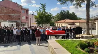 Kıbrıs gazisi Şerafettin Aslan'ın cenazesi toprağa verildi