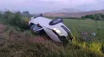 Van'da otomobil takla attı: 3 kişi yaralandı