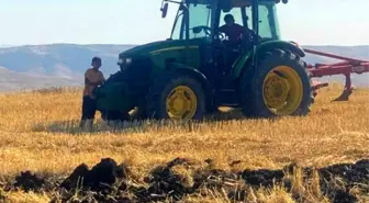 Batman'ın Beşiri ilçesinde çıkan yangın 3 bin dönüm arazi ve mera alanını kül etti