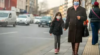 Hava Kirliliği, Kız Çocuklarının İlk Adetini Etkiliyor