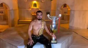 663. Tarihi Kırkpınar Yağlı Güreşleri Başpehlivanı Yusuf Can Zeybek, 'hamama gitme' geleneğini bozmadı