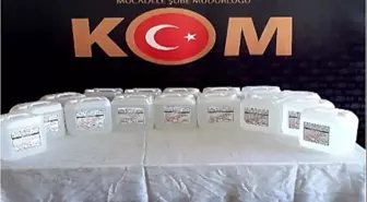 Amasya'da kargo kutusunda 80 litre kaçak etil alkol ele geçirildi