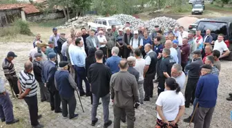 Amasya Valisi Yılmaz Doruk, Gümüşhacıköy'deki Dolu Zararını İnceledi