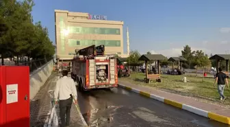 Dicle Üniversitesi Hastanesi Önündeki Büfede Yangın Çıktı