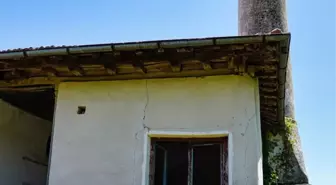 Bulgaristan'da Tarihi Cami Müslüman Cemaate İade Edildi