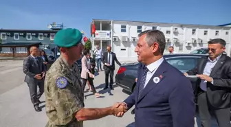 CHP Genel Başkanı Özgür Özel, Bosna Hersek'te Srebrenitsa Soykırımı'nı hatırlattı