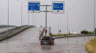 Erzurum ve Ağrı'da Sağanak Yağış ve Dolu Etkili Oldu