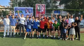 Ege Üniversitesi'nde Muhalif Görüşlü Öğrenci Anısına Futbol Turnuvası Düzenlendi