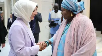 Aile ve Sosyal Hizmetler Bakanı Senegal'de Görüşmeler Yaptı