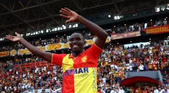 Göztepe'de Kenneth Obinna Mamah'ın transferi tamamlandı