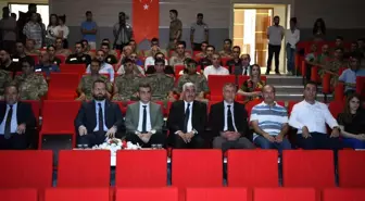 Malatya Turgut Özal Üniversitesinde 'Fikri Hür, Vicdanı Hür, İrfanı Hür' Konferansı Düzenlendi