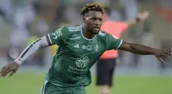 Allan Saint-Maximin maaşı ne kadar? Saint Maximin yıllık ne kadar kazanıyor, Fenerbahçe'de ne kadar kazanacak?