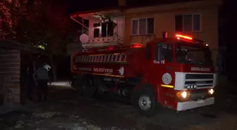 Çorum'un Dodurga ilçesinde evde çıkan yangın hasara neden oldu