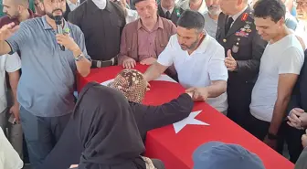 İstihkam Astsubayı Şehit Olan Bahadır Rıdvan Talay Son Yolculuğuna Uğurlandı