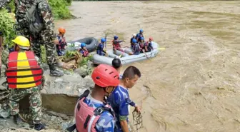 Nepal'de Şiddetli Yağışlar Sonucu 12 Kişi Hayatını Kaybetti