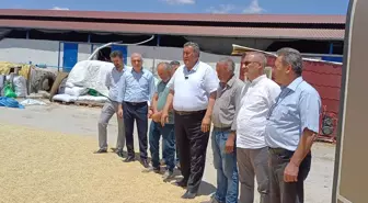 Niğde'de Arpa Üreticileri Sorunlarını Anlattı