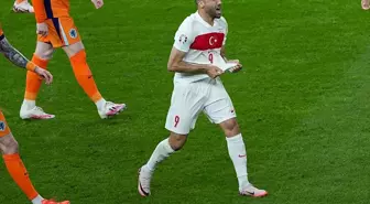 Cenk Tosun'dan ilk sözler! Fenerbahçe'ye transfer olan Cenk Tosun ne söyledi?