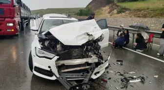 Erzurum'un Aşkale ilçesinde zincirleme trafik kazası: 2'si ağır 10 yaralı