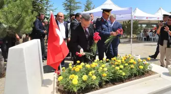 15 Temmuz şehidi Fatih Dalgıç, mezarı başında anıldı