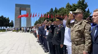 15 Temmuz Demokrasi ve Milli Birlik Günü'nde Şehitler Abidesi'nde anma programı düzenlendi