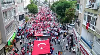 Mersin'de 15 Temmuz anma yürüyüşü düzenlendi, demokrasi nöbeti tutuldu