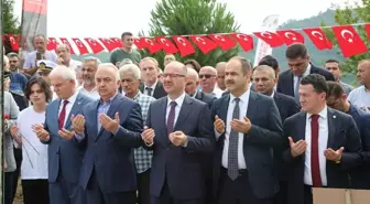 15 Temmuz Demokrasi ve Milli Birlik Günü kapsamında şehitlerin mezarları ziyaret edildi