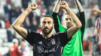 Cenk Tosun Fenerbahçe'de! Cenk Tosun İstanbul'a geldi mi? Sağlık kontrolünden geçti mi?