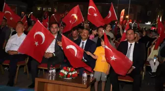 Hakkari'de 15 Temmuz Demokrasi ve Milli Birlik Günü etkinliği yoğun ilgi gördü