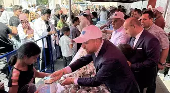 Mimar Sinan'ın vasiyeti gereği Süleymaniye Camisi'nde aşure dağıtıldı