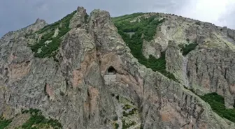 Giresun'un Şebinkarahisar ilçesi tarihi yapılarıyla kültürel zenginlik sunuyor