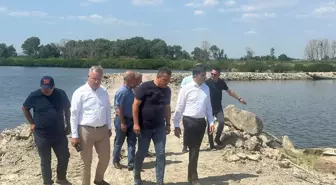 Edirne'de Meriç Nehri'ne set yapıldı