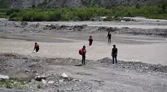 Erzurum'da heyelan sonucu kaybolan bebeği arama çalışmaları devam ediyor