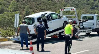 Fethiye'de Otomobil Kazası: 1 Çocuk Hayatını Kaybetti, 10 Kişi Yaralandı