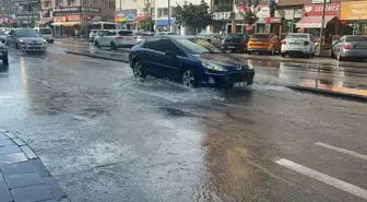 Sivas'ın İmranlı ilçesinde dolu ve sağanak yağış