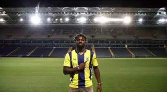 Fenerbahçe'nin yeni transferi Allan Saint-Maximin oldu