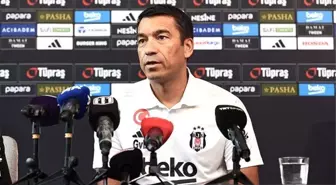 Beşiktaş Teknik Direktörü Giovanni van Bronckhorst: 'Galatasaray maçına en iyi şekilde hazırlanıyoruz'